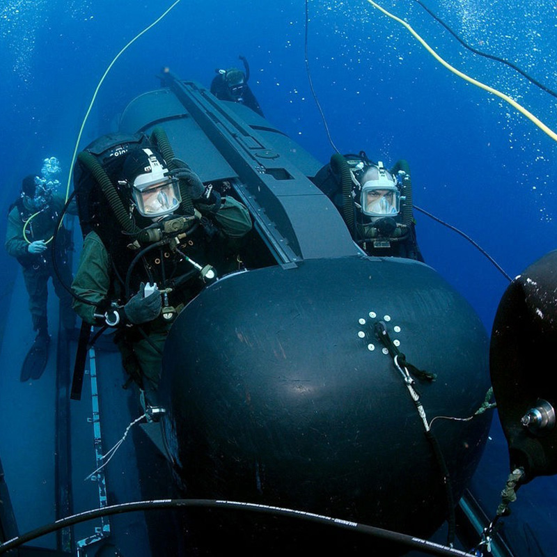carbon fiber underwater vehicle